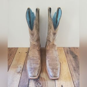 ARIAT Women's 10001053 Legend Western Boots